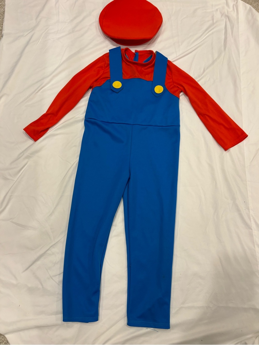 Nintendo Super Mario costume Costume with Red Cap.  Like new Medium kids